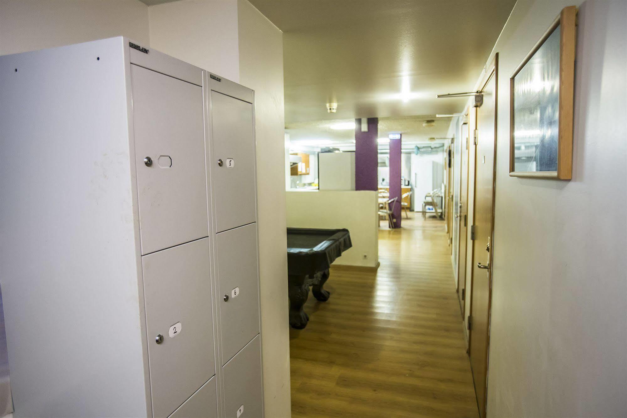 Capital-Inn Hostel レイキャヴィーク エクステリア 写真