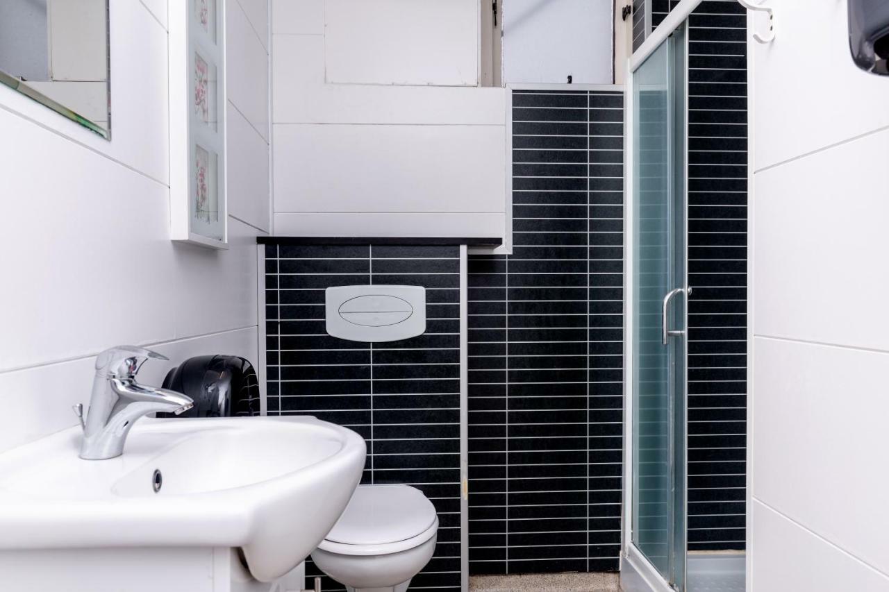 Capital-Inn Hostel レイキャヴィーク エクステリア 写真